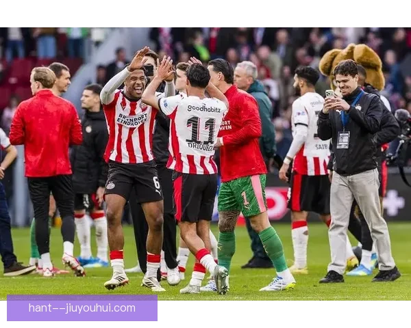 埃因霍温凭压倒性表现荣膺荷甲冠军 展现强大统治力