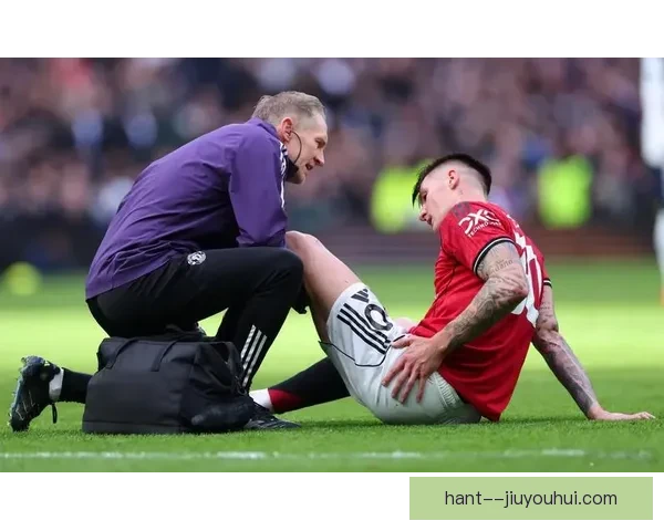 巴尔丹齐冬窗正式转会加盟罗马开启新赛季征程