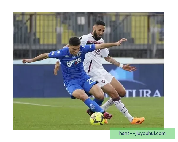 意甲劲旅萨勒尼塔纳赛季失利遗憾降入乙级